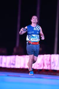 BIB: 
                            <button type="button" onclick="openModal(23574701)" class="btn btn-primary btn-sm float-right btn-popup" data-toggle="modal" data-target=".modal-high-quality">
                        <i class="fas fa-shopping-cart"></i> Add to Cart
                    </button>
                                            <button type="button" onclick="isThisMe(23574701, true)" class="btn btn-success btn-sm float-right btn-popup btn-isme hidden" data-toggle="tooltip" data-placement="bottom" title="นี่คือรูปของคุณใช่ไหม คลิกที่นี่เพื่อเอาเข้าอัลบั้ม">
                        <i class="fas fa-plus"></i> Add to album
                    </button>
                    <button type="button" onclick="isThisMe(23574701, false)" class="btn btn-warning btn-sm float-right btn-popup btn-isnotme hidden">
                        <i class="fas fa-ban"></i> Remove from album
                    </button>